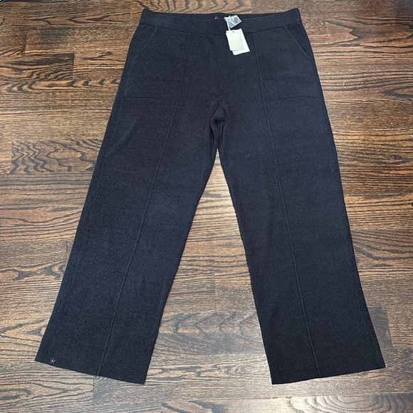 **NWT** Barefoot Dreams Ribbed Pintuck Pant - Picture 3 of 6